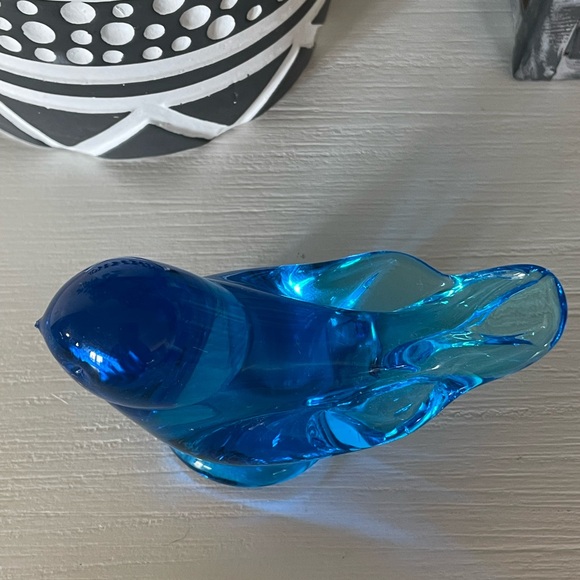 Vintage light blue Bluebird Of Happiness Glass Bird Leo Ward 1992 - Picture 7 of 8
